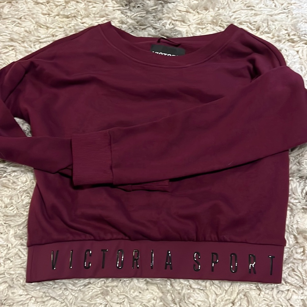 Victoria secret sport crew neck top.